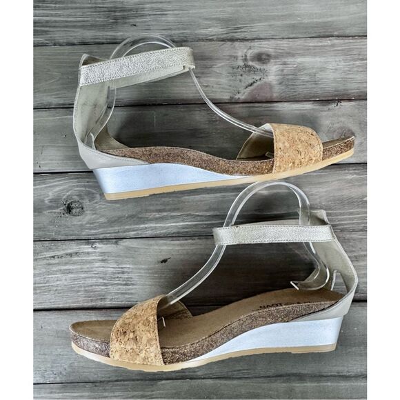 NAOT Footwear Pixie Wedge Sandal with Cork Footbed and Arch Support Footbed Adju - Picture 4 of 9